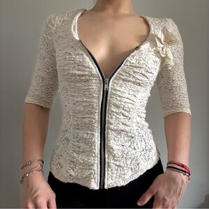 a'gaci Cream Lace Zip-Up Blouse